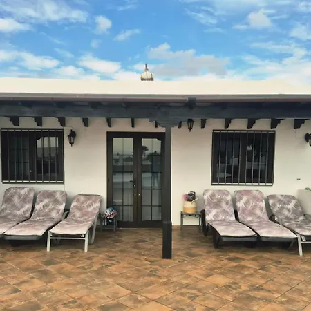 Detached With Stunning Mountain And Sea Views, 14m Pool & Sunken Hot Tub Villa *