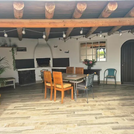 Detached With Stunning Mountain And Sea Views, 14m Pool & Sunken Hot Tub